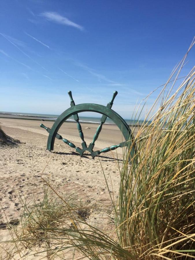 Beachstudio Westende With Sea View Middelkerke Esterno foto