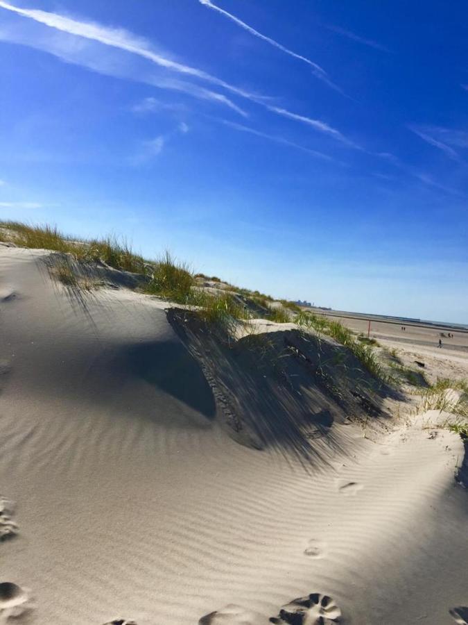 Beachstudio Westende With Sea View Middelkerke Esterno foto